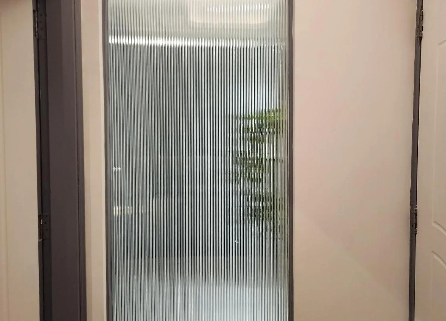 بيوت شباب جوجاد نيودلهي 0*,