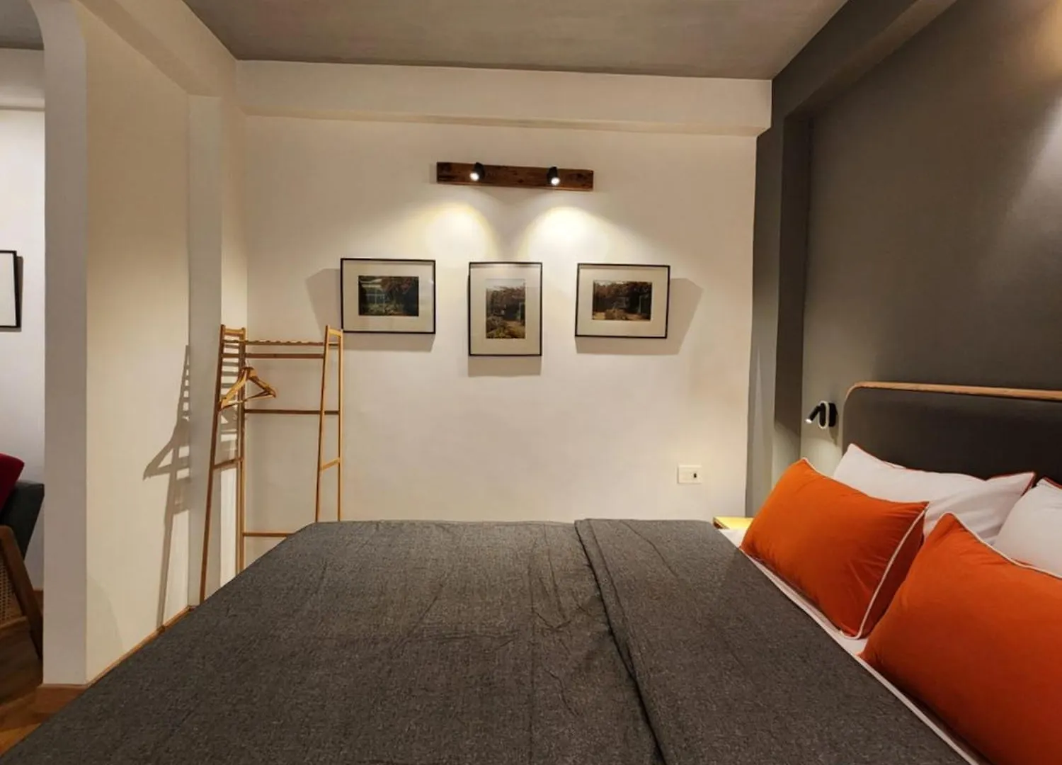 Hostal Albergue J House Near Bhikaji Nueva Delhi India
